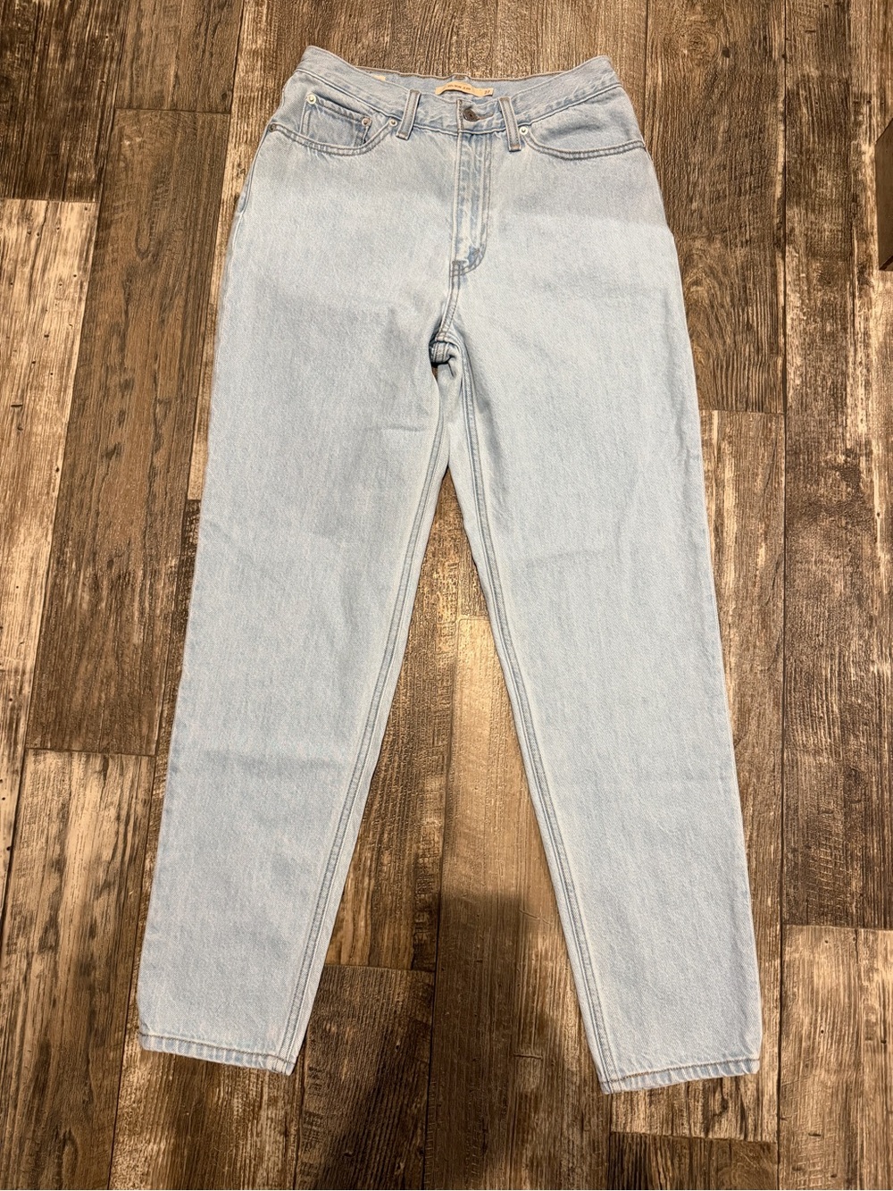 Levi’s 80s Mom Light Blue Women's Jeans